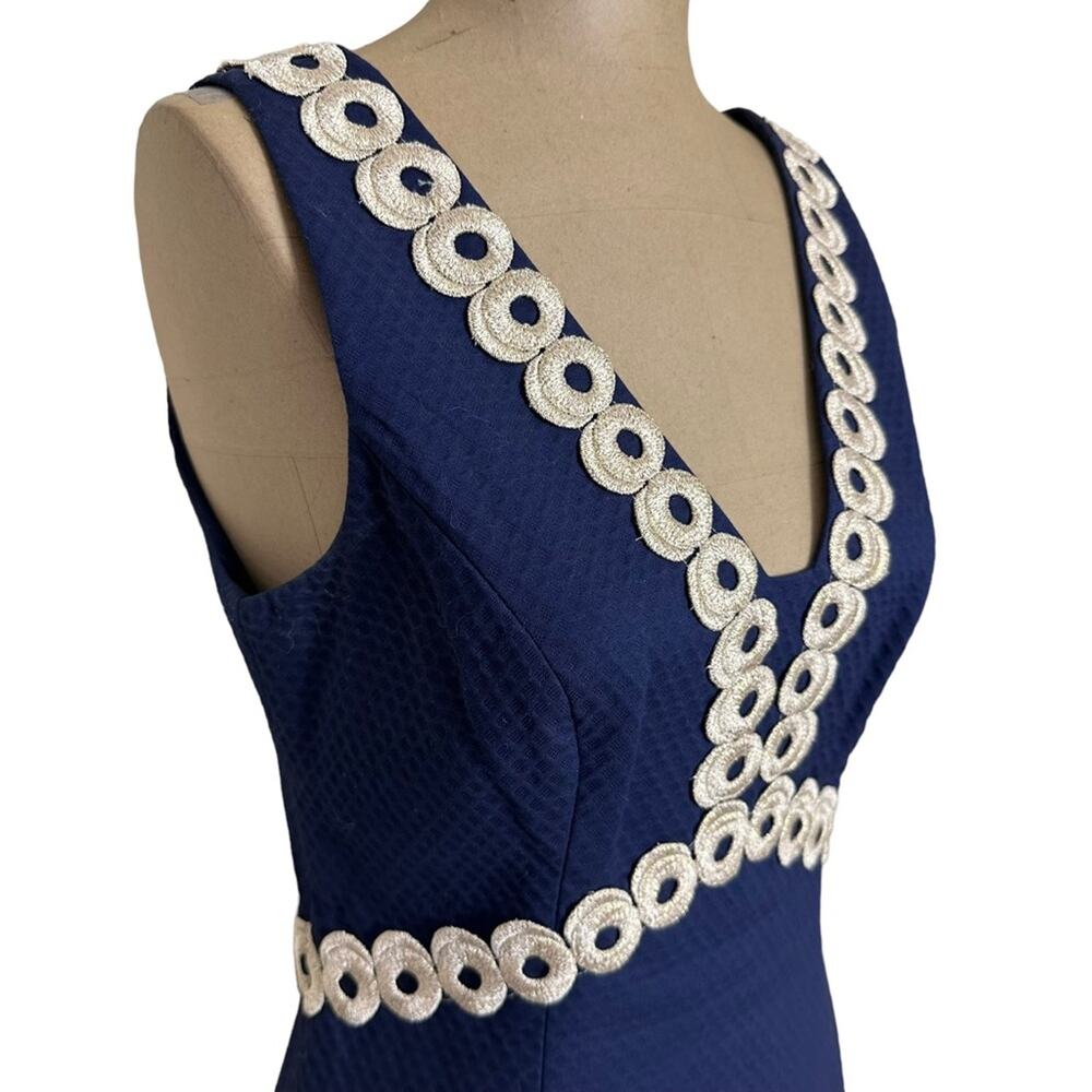 Lilly Pulitzer Mini Dress Gold Embroidered Trim Navy Blue Textured Cotton 0 - Picture 4 of 10